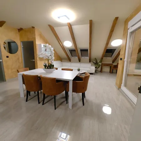 Luxury Stobrec * Σπλιτ